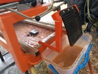 02_Recycle_red.jpg 02_Recycle_red.jpg