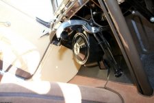 1p1.Handbrake activated, cables need adjusting..jpg 1p1.Handbrake activated, cables need adjusting..jpg