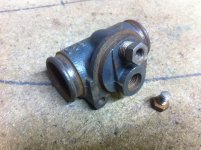 12h3. Early type bleeder..JPG 12h3. Early type bleeder..JPG