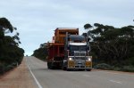 Wide load on Eyre Highway.jpg